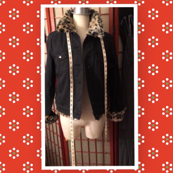 Leopard Interior Jean Jacket - Picture 6 of 8